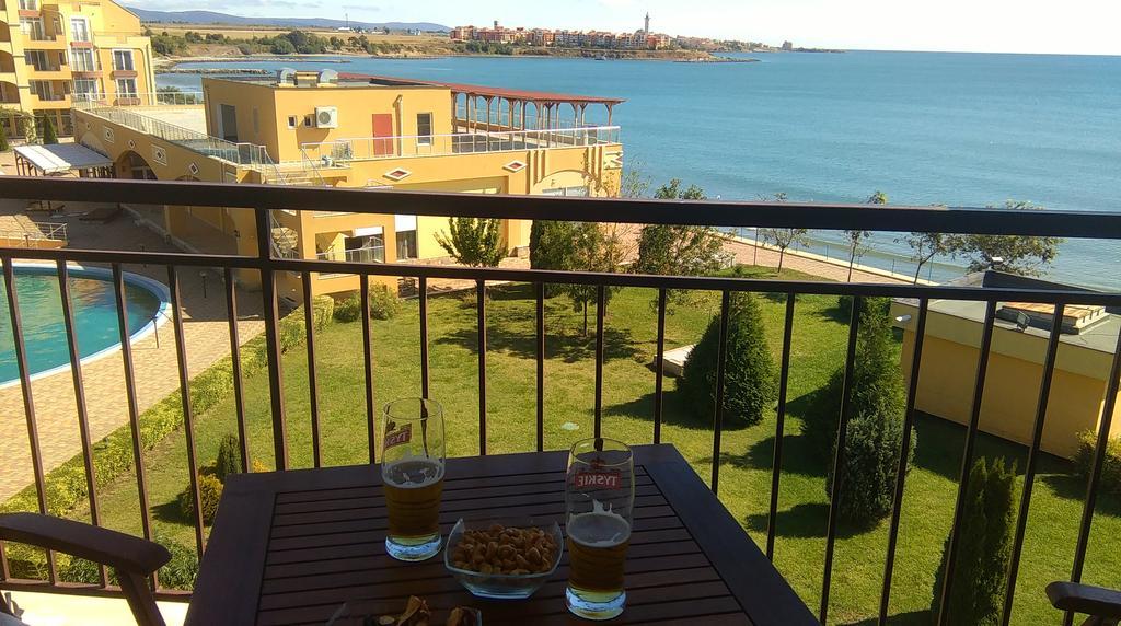 Apartament Aheloy Esterno foto